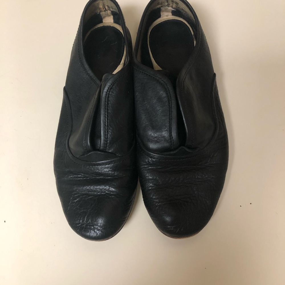 Frye slip on flat